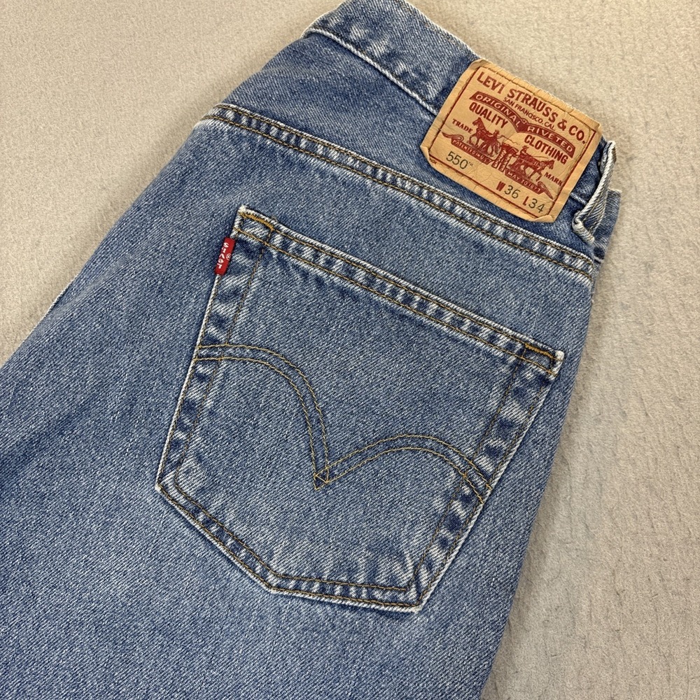 Vtg LEVI'S Jeans Mens 36x34 (34x32) Denim Blue 550 Relaxed‎ Fit Y2K  2005